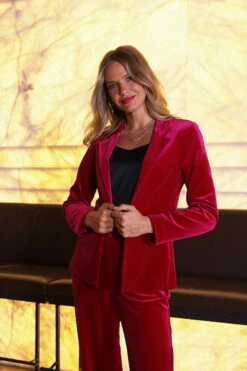 Raspberry Pink Velvet Blazer 15 Raspberry Pink Velvet Blazer -SOSANDAR Sales 13068d9b861135a5fa5c484107990edd906d4d5e