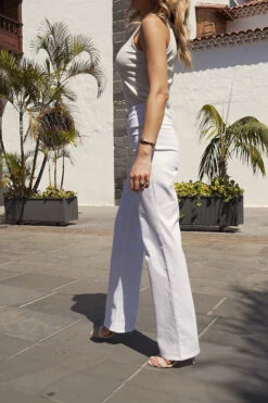 White Wide Leg Jeans With Gold Button Detail -SOSANDAR Sales 3793b02f5fbe59b05ab1be8b7393247f95d1d11e
