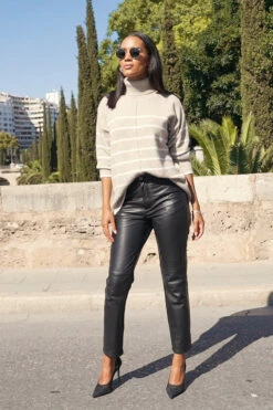 Black Leather Straight Leg Trousers -SOSANDAR Sales 40e1e28ce6ae441ba7585d276d330d3358d67386
