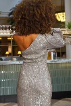Champagne Gold Sequin One Sleeve Midi Dress 17 Champagne Gold Sequin One Sleeve Midi Dress -SOSANDAR Sales 4e1104c2af01753df01f3832d03dbba9d3e5e51b 1