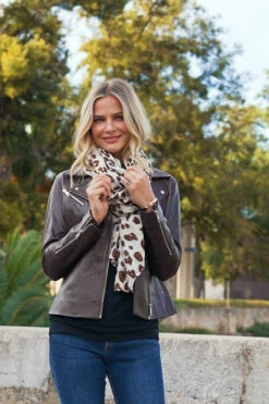 Cream & Brown Animal Print Scarf -SOSANDAR Sales 78b98266e8eaa2d1628bd0433ca1e764b8a2678f