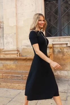 Black Knit Fit & Flare Dress With Lace Detail -SOSANDAR Sales 8a9550f7797ebf284c23f161c0267143