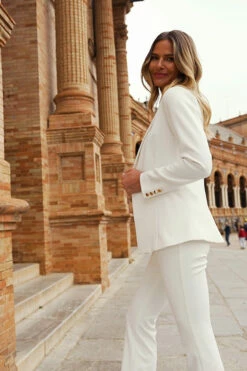 Ivory Premium Blazer -SOSANDAR Sales 9a2991f35328b1e6fec22f7bf8f64743dab97a59