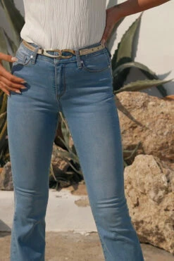 Light Wash Blue Kick Flare Jeans 13 Light Wash Blue Kick Flare Jeans -SOSANDAR Sales 9a6dd112676ecfacde5f9ea60cfa5fc96e931ad6