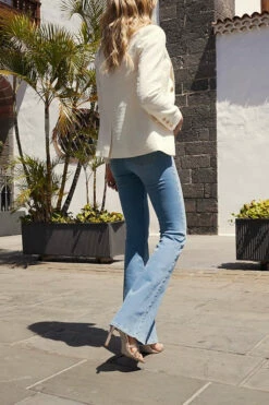 Light Wash Button Front Kick Flare Jeans 13 Light Wash Button Front Kick Flare Jeans -SOSANDAR Sales a0fdefebe568b4fbbc35286259aeef6c009eb9df