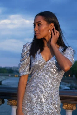 Silver Sequin Luxe Glamour Stretch Dress 17 Silver Sequin Luxe Glamour Stretch Dress -SOSANDAR Sales cc67d4e0e9af9b669280b8eab0148ea22ef4e7d2
