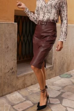 Burgundy Leather Buckle Detail Pencil Skirt -SOSANDAR Sales cf3f28592e9fdd2b4c2d4cec32fcfefbaf4aa4ec