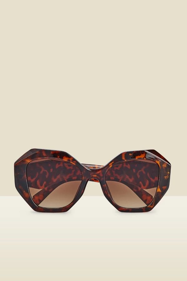 Tortoiseshell Angular Sunglasses 3 Tortoiseshell Angular Sunglasses
