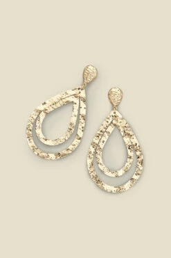 Gold Hammered Teardrop Earrings 7 Gold Hammered Teardrop Earrings -SOSANDAR Sales s23ac029mc0003 b