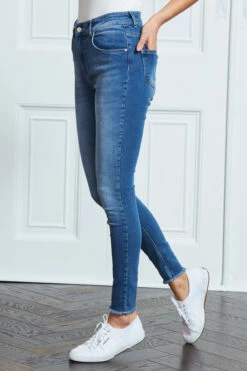 Mid Blue Raw Hem Perfect Skinny Jeans -SOSANDAR Sales s28 ss19or01rd s21bd011 096