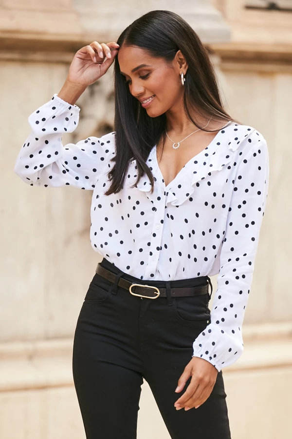 Chocolate Brown Croc Effect Leather Waist Belt With Gold Round Buckle 4 Chocolate Brown Croc Effect Leather Waist Belt With Gold Round Buckle - Image 2