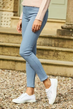 Steel Blue Perfect Skinny Jeans 11 Steel Blue Perfect Skinny Jeans -SOSANDAR Sales web 31 s21tk109pk0014 s20bd002be0012 131