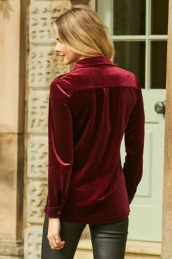 Burgundy Luxe Velvet Shirt 12 Burgundy Luxe Velvet Shirt -SOSANDAR Sales web 33 sa17tp18rd 066 2