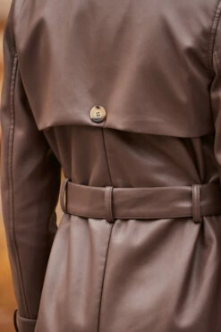 Mocha Brown Faux Leather Belted Trench Coat 21 Mocha Brown Faux Leather Belted Trench Coat -SOSANDAR Sales web 10 aop007be0040 a19tk090bk0001 360