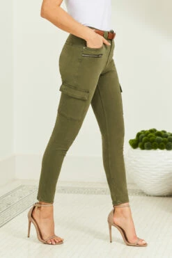 Khaki Green Zip Detail Cargo Skinny Jeans 9 Khaki Green Zip Detail Cargo Skinny Jeans -SOSANDAR Sales web 210302 sosandar hatfield 2 s21dt009be0010 078