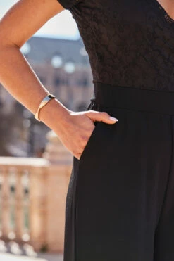 Black Lace Detail Cap Sleeve Jumpsuit -SOSANDAR Sales web 2303 06 s22jj026bk0001 06 0179