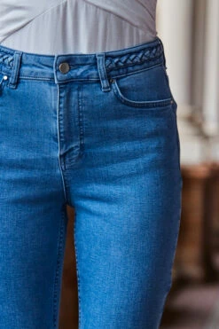Mid Blue Braid-Detail Skinny Jeans -SOSANDAR Sales web 2303 102 s23ow085rd0001 s23bd031be0010 102 343