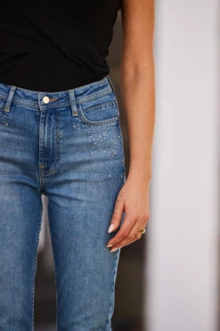 Indigo Blue Embellished Slim Leg Jeans 14 Indigo Blue Embellished Slim Leg Jeans -SOSANDAR Sales web 2304 55 s23bd005be0010 55 188