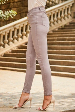 Mocha Brown Button Front Skinny Jeans -SOSANDAR Sales web 2307 34 a21bd004bn0024 a23tk203nl0003 34 485 rt