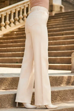 Ecru Button Front Wide Leg Jeans -SOSANDAR Sales web 2307 35 s23bd054nl0001 s23tj169bn0024 35 277