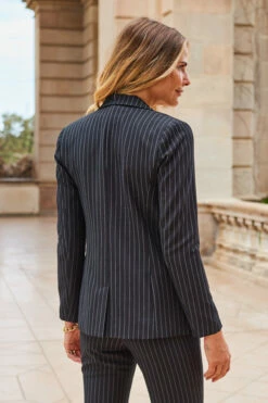 Black & White Pinstripe Blazer 11 Black & White Pinstripe Blazer -SOSANDAR Sales web 2307 66 a23ow046bk0001 a23bw015bk0001 66 344