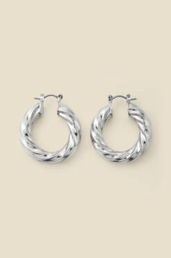 Silver Twist Detail Hoop Earrings -SOSANDAR Sales web 2307 box a23ac019mc0005 b rc