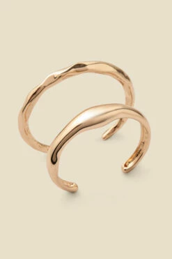 Gold Set Of Two Bangle Bracelets -SOSANDAR Sales web 2307 box a23ac024mc0003 a