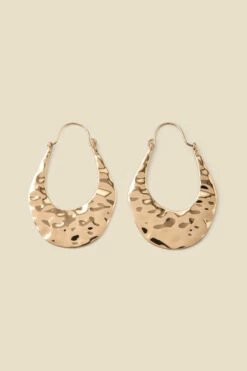 Gold Hammered Oval Hoop Earrings 7 Gold Hammered Oval Hoop Earrings -SOSANDAR Sales web 2307 box a23ac039mc0003 b