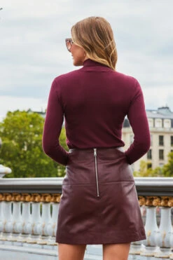Wine Leather A-Line Skirt -SOSANDAR Sales web 2308 01 a22sl002rd0011 a20tk008rd0011 01 351