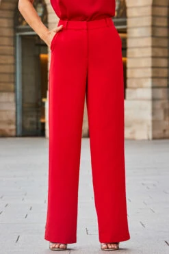Red High Waisted Wide Leg Trousers -SOSANDAR Sales web 2308 32 a23tw093rd0021 a22bw006rd0001 32 210