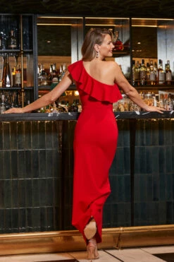 Red One Shoulder Ruffle Detail Maxi Dress 11 Red One Shoulder Ruffle Detail Maxi Dress -SOSANDAR Sales web 2309 222 s23dj228rd0021 222 164
