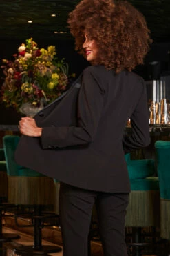 Black Satin Collar Tuxedo Blazer -SOSANDAR Sales web 2309 234 a23ow033bk0001 a23bw001bk0001 a23tw043bk0001 234 099