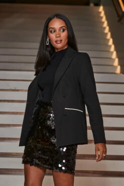 Black Statement Sequin Skirt -SOSANDAR Sales web 2309 85 a22ow035bk0001 a23sw001bk0001 a23tk285bk0001 85 131 1 1