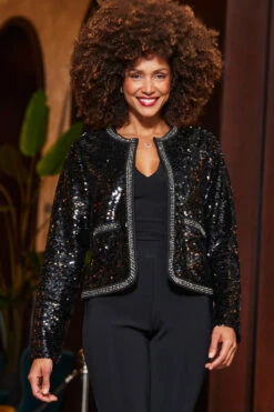 Black Premium Sequin Contrast Trim Jacket -SOSANDAR Sales web 2310 49 s23ow073bk0001 23bj001bk0001 a23bj002bk0001 49 058