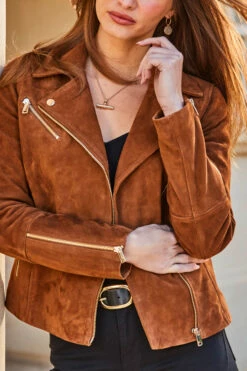 Tan Suede Biker Jacket 12 Tan Suede Biker Jacket -SOSANDAR Sales web 26 s23ol011bn0004 185