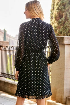 Black & Gold Metallic Spot Print Tie Neck Dress -SOSANDAR Sales web 28 s23dw002bksp01 223