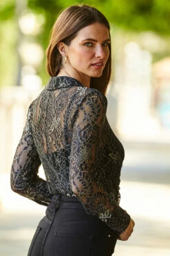 Black & Gold Luxe Lace Gathered Front Jersey Shirt -SOSANDAR Sales web 35 a22tj042bk0001 389