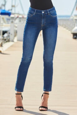 Dark Indigo Super Stretch Slim Leg Jeans 10 Dark Indigo Super Stretch Slim Leg Jeans -SOSANDAR Sales web 37 s22tk921rd0001 167