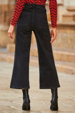 Black Wide Leg Cropped Jeans -SOSANDAR Sales web 51 a22tj007rdge01 a22bd022bk0001 211 rt