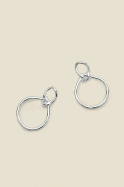 Silver Knot Detail Earrings 6 Silver Knot Detail Earrings -SOSANDAR Sales web a22ac031 silver b