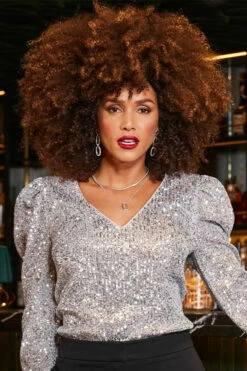 Silver Diamante Chain Link Drop Earrings -SOSANDAR Sales web crop 2309 241 a23tw088mc0005 241 045 1