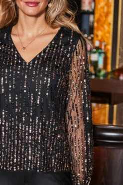 Black & Gold Luxe Embellished Blouse -SOSANDAR Sales web rt 131 a22tw043bk0001 201