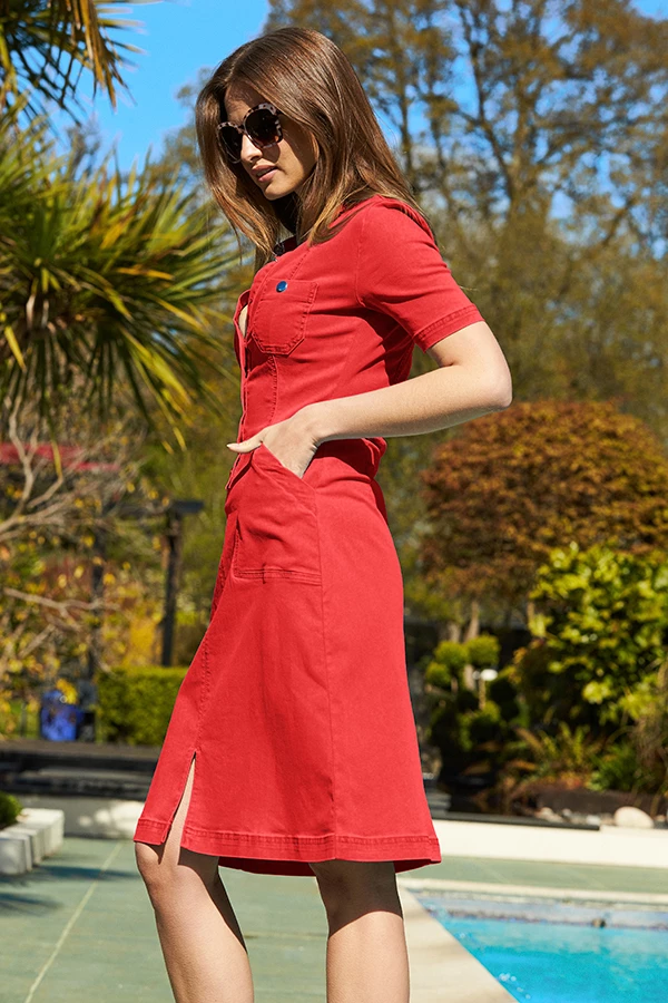Red Popper Front Short Sleeve Stretch Denim Dress 3 Red Popper Front Short Sleeve Stretch Denim Dress - Image 2