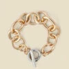 Gold Chunky Contrast Toggle Detail Bracelet 1 Gold Chunky Contrast Toggle Detail Bracelet -SOSANDAR Sales web web 2308 box a23ac126mc0003 a 1