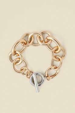 Gold Chunky Contrast Toggle Detail Bracelet